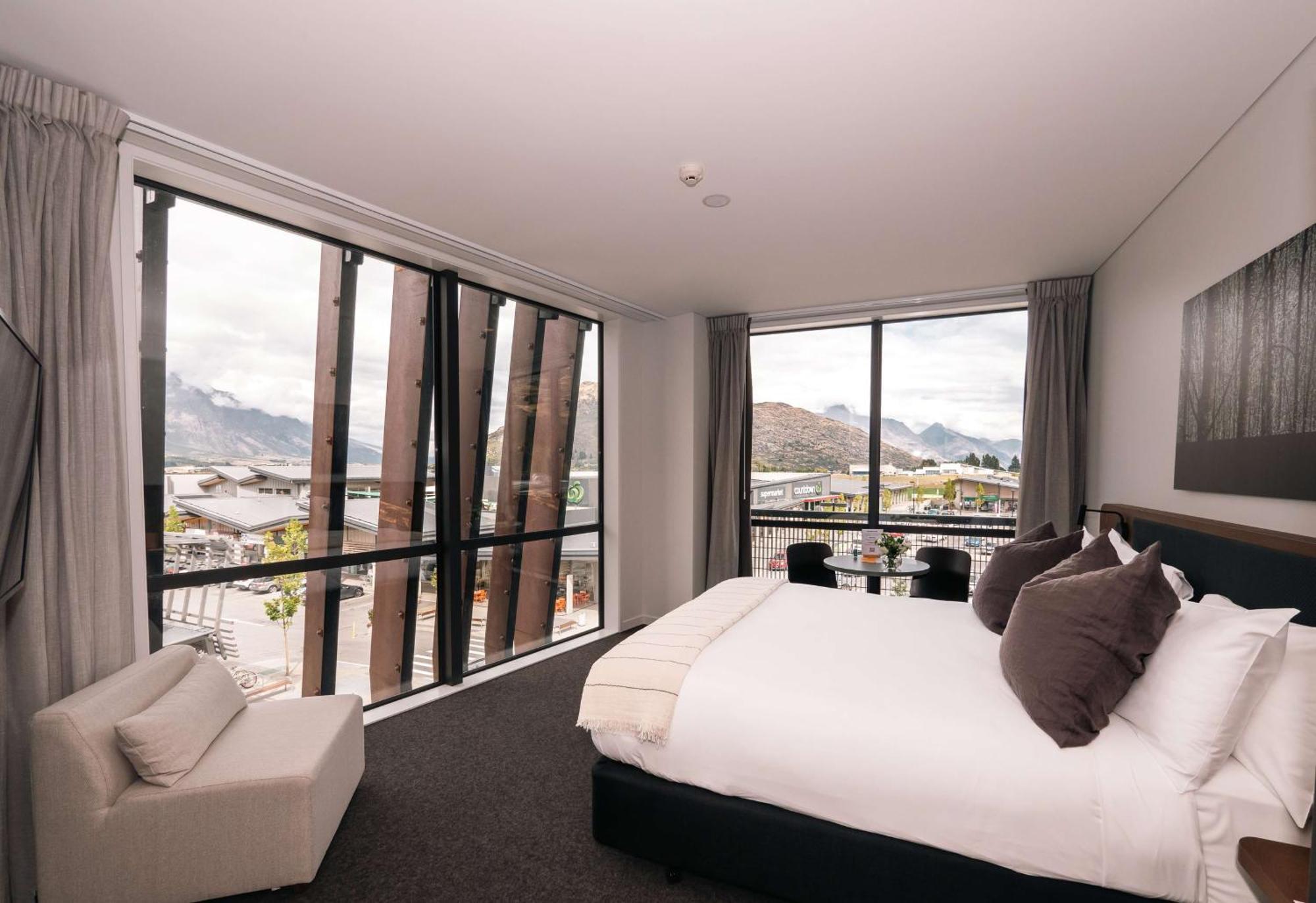 Sudima Queenstown Five Mile Екстериор снимка